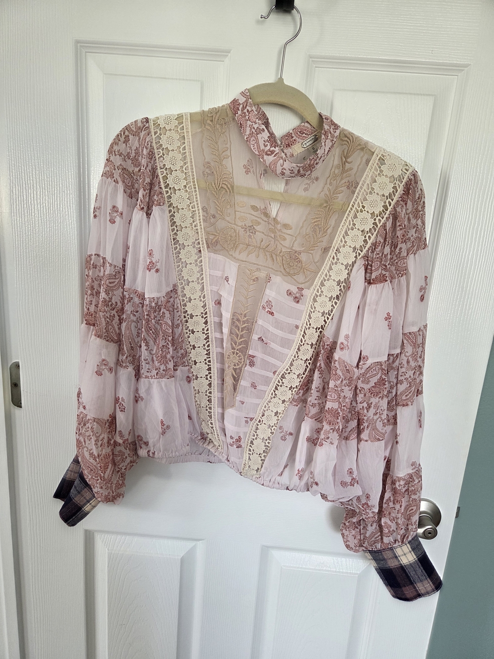 gimmicks by BKE Sheer Floral Lace-Trim Blouse in Dusty Rose
